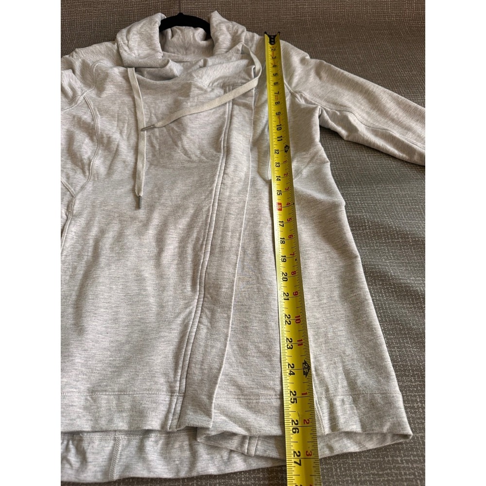 Lululemon Kanto Catch Me Jacket Heathered Grey Asymmetric Zip Size 6 W4AZ6S - Picture 11 of 13
